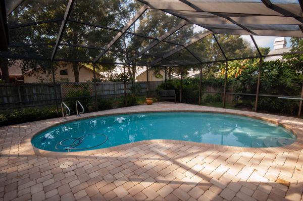 Cost of Pool Area Paving in Tacoma